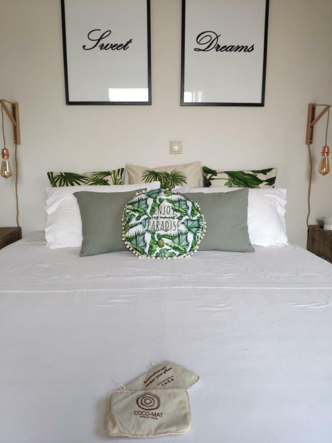 Olive Tree Cottage 2 Неа-Перамос Екстер'єр фото